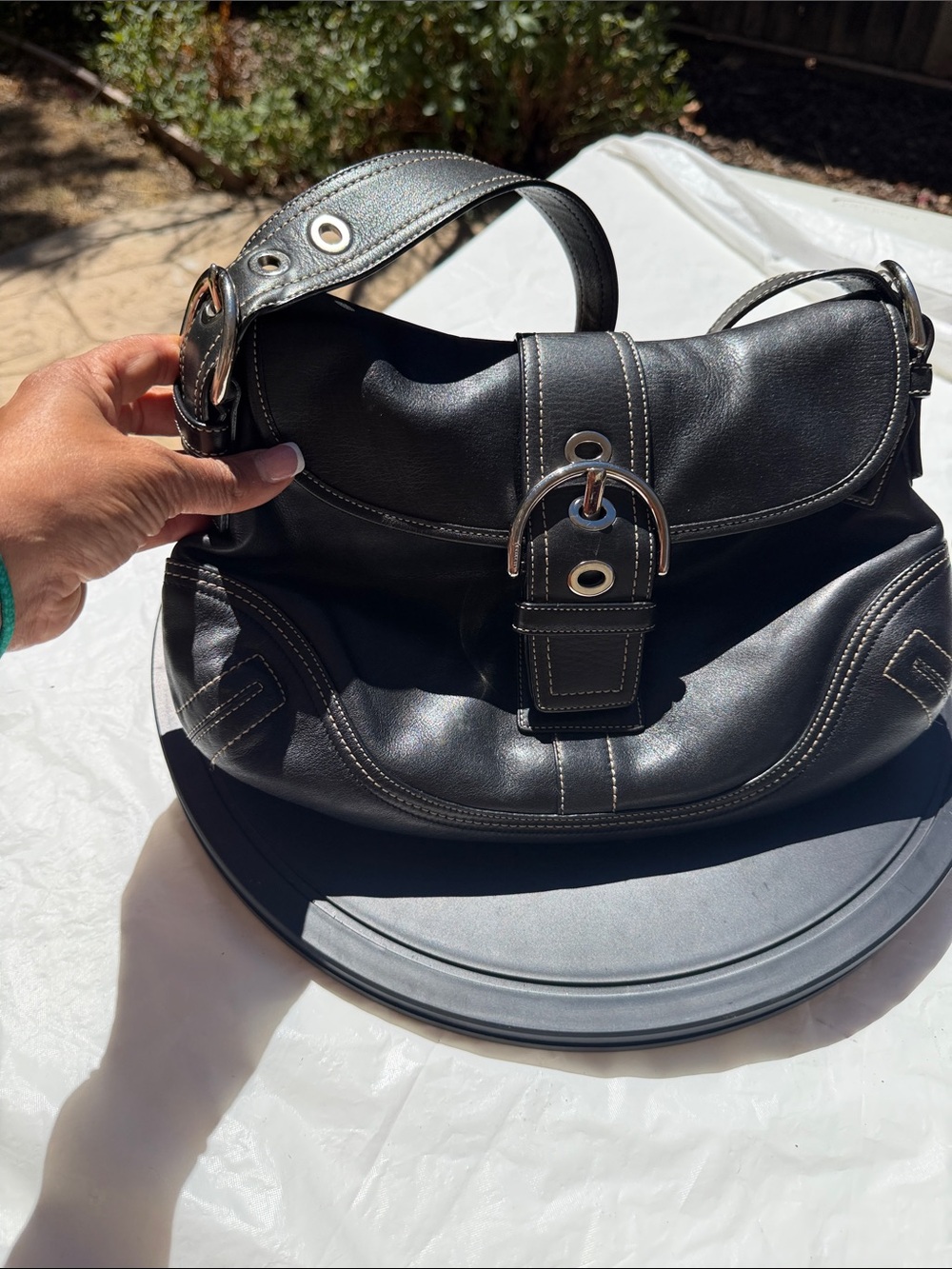 COACH SOHO BAG Y2K Black Silver Buckle Flap Large Shoulder Purse Leather RARE 07